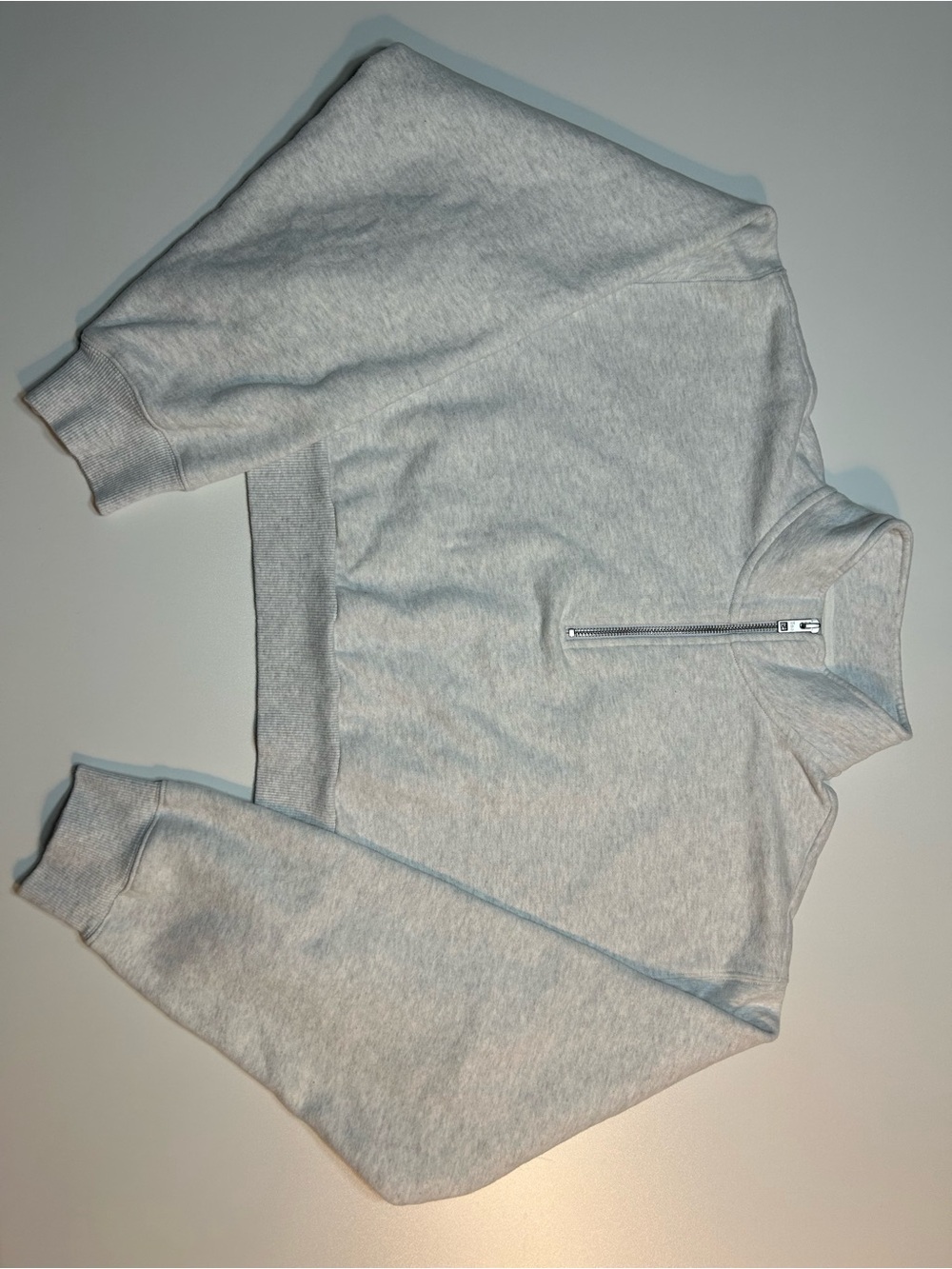 Aritzia Tna Cozy Fleece Perfect Cropped 1/4 Zip Sweatshirt Heather Light Grey